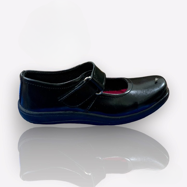 Black Chaster Shoes