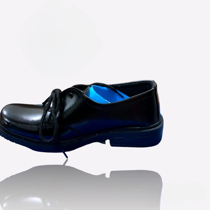 Black Chaster Shoes